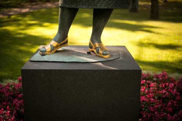 margaret berger feet 4