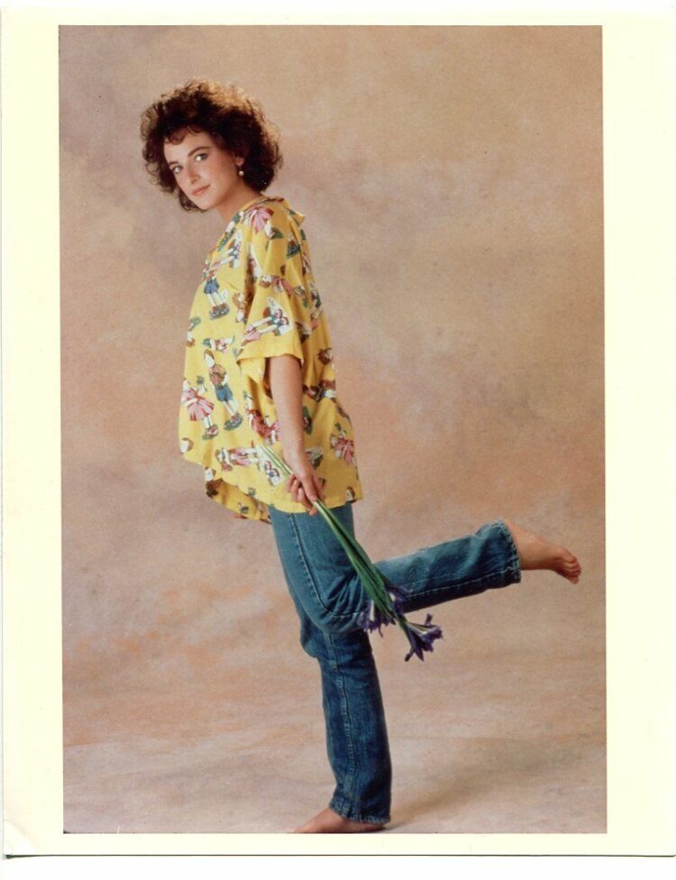 margaret colin feet 3