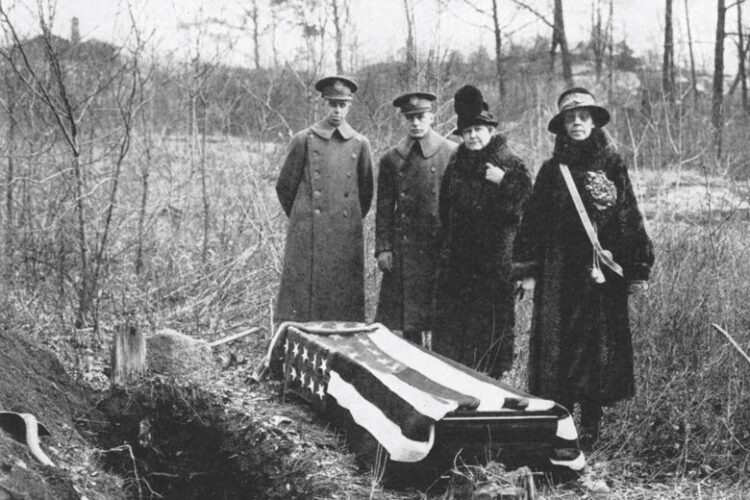 margaret corbin feet 5