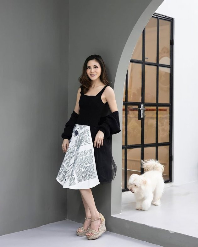 margaret vivi hosea feet 3