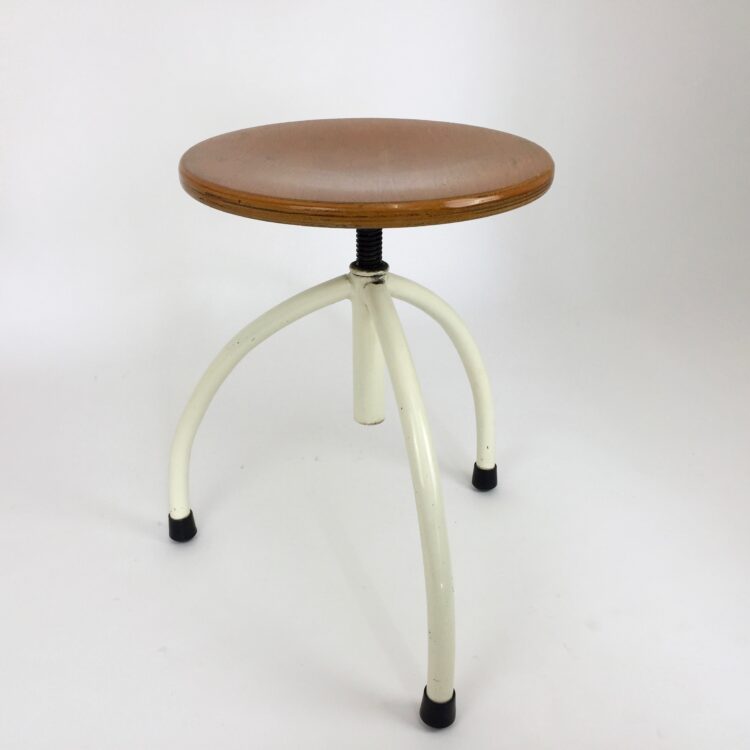 margarete schutte lihotzky feet 6