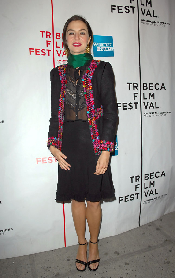 margarita rosa de francisco feet 2