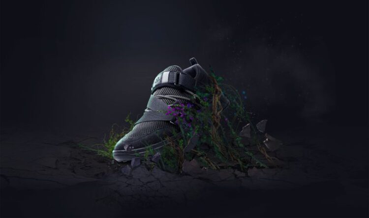 margaux hakkaart feet 3