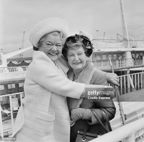 margot bryant feet 3