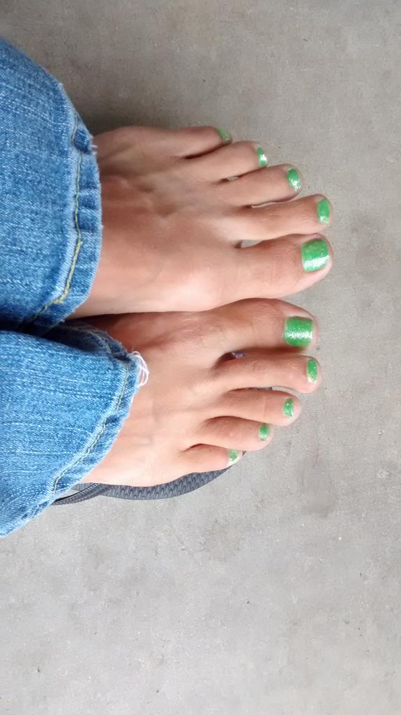 mari gonzalez feet