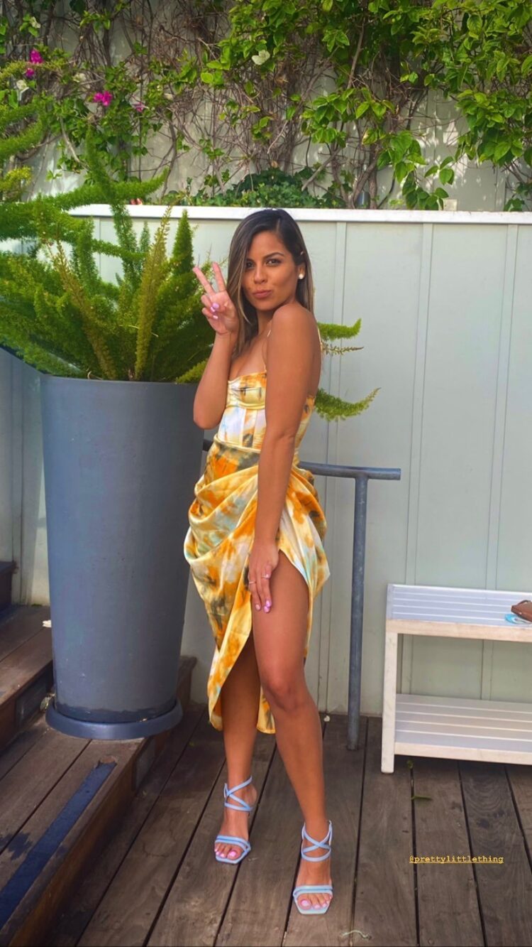 mari martinez feet 3