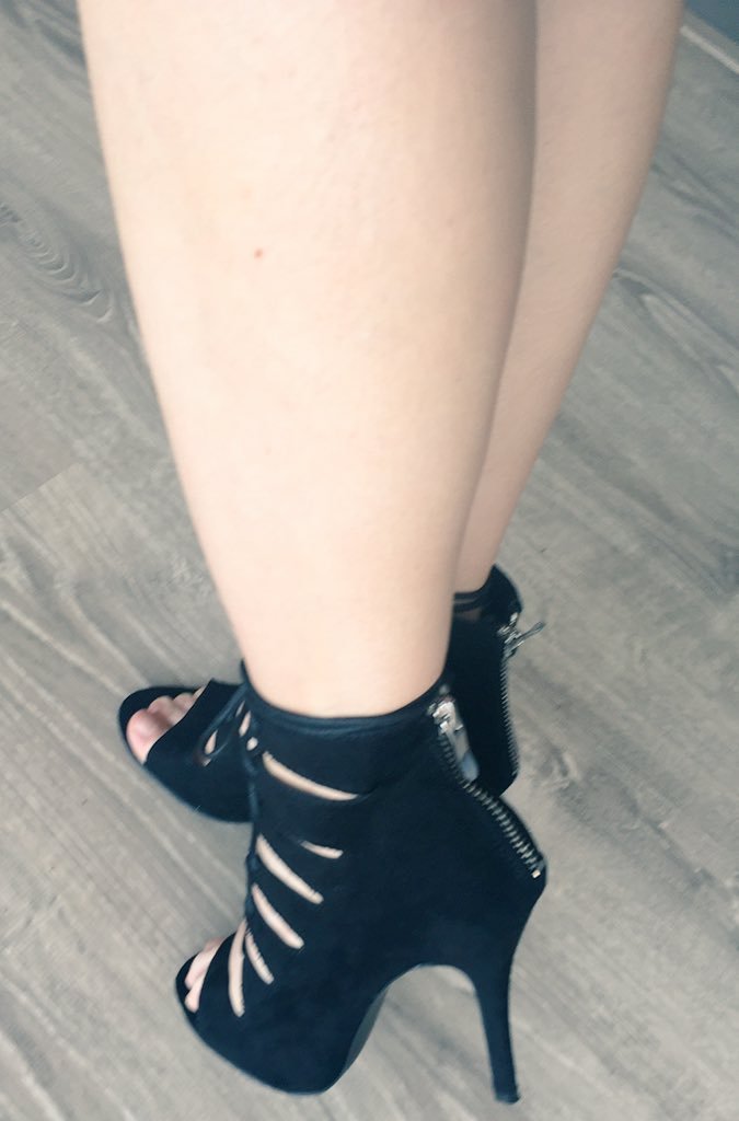 maria barracuda feet 1