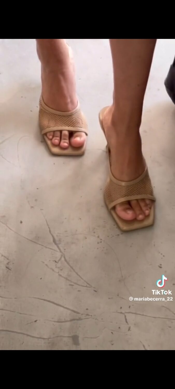 maria becerra feet 2