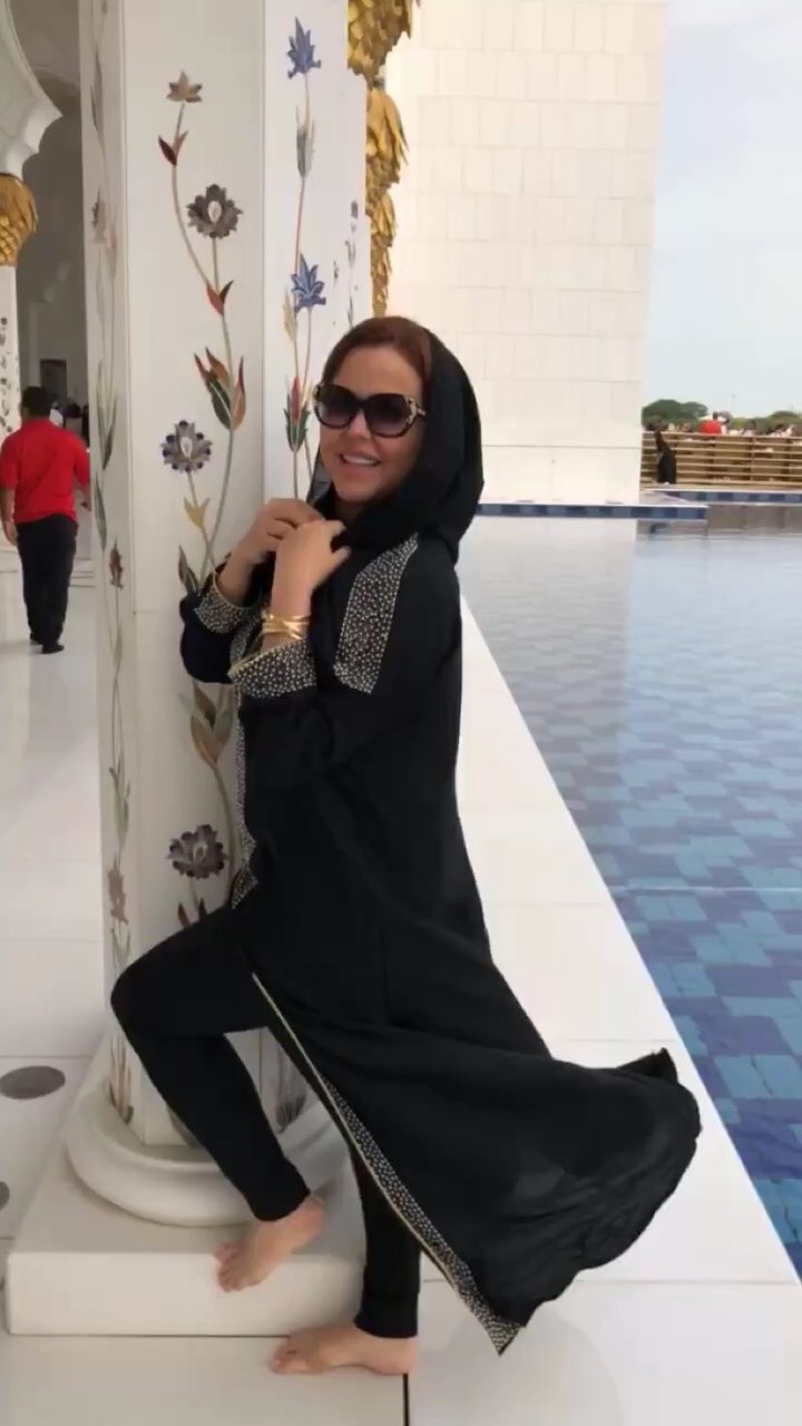 maria celeste arraras feet 4