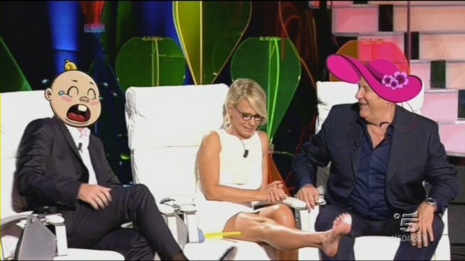 maria de filippi feet 2