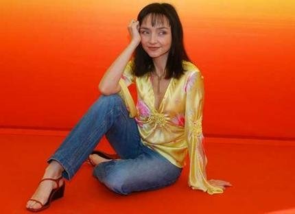 maria de medeiros feet 4