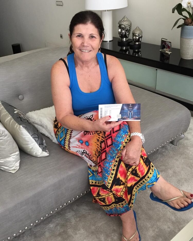 maria dolores aveiro feet 5