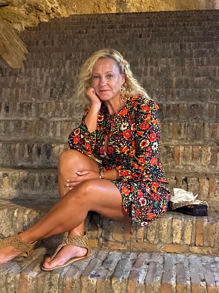 maria dolores feet 6