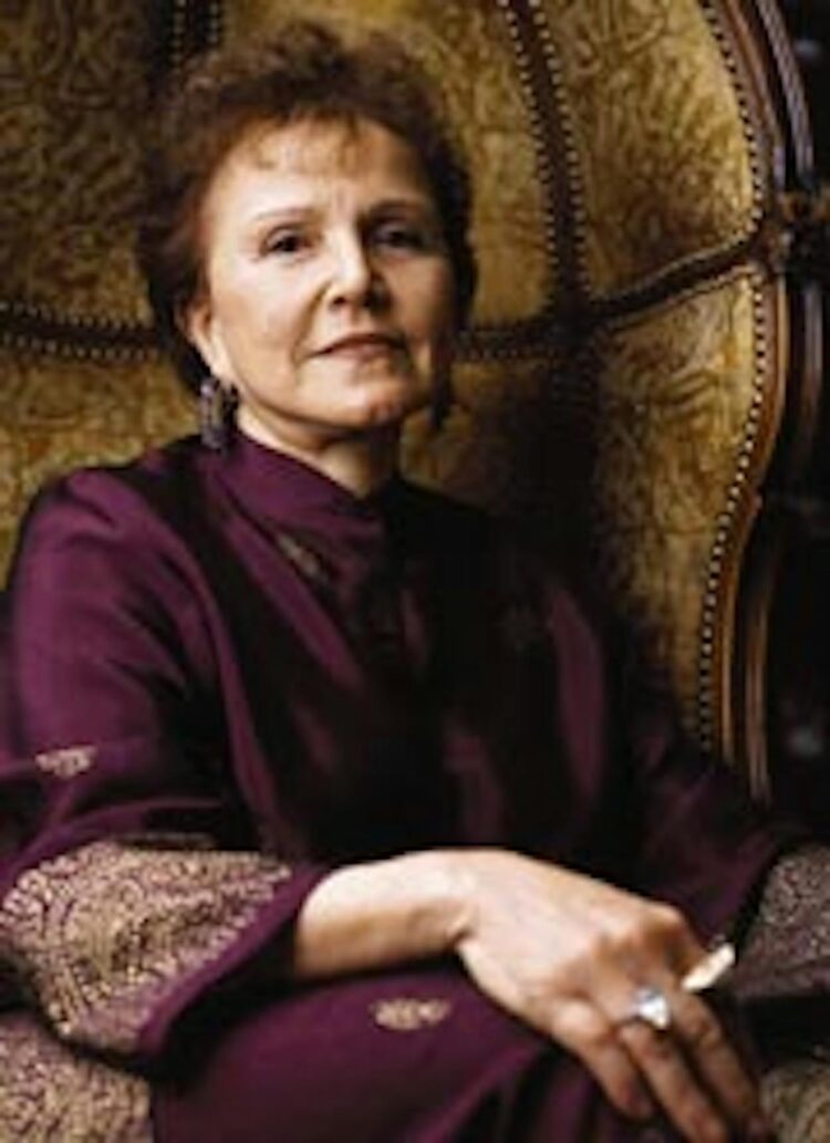 maria elena holly feet 1