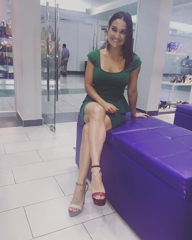 maria elisa parker feet 6