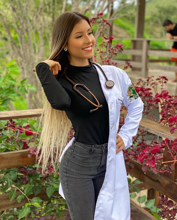 maria emilia bertoldi feet 1