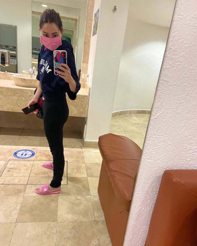 maria fernanda centeno feet