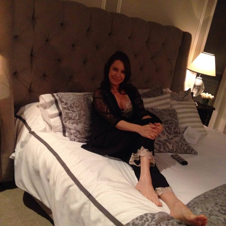 maria helena doehring feet 3