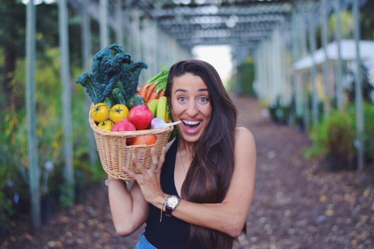 maria koutsogiannis feet 5