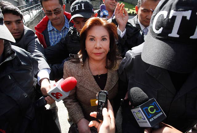 maria luisa piraquive feet 4