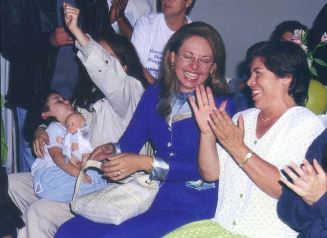 maria luisa piraquive feet