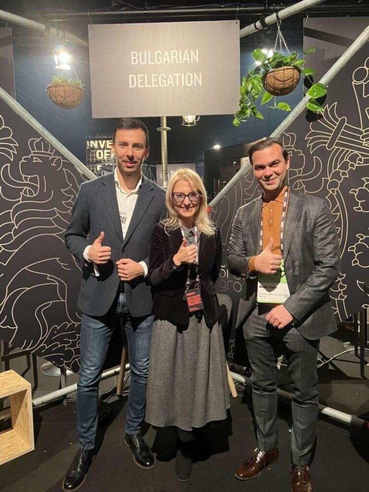 maria panayotova kirova feet 6