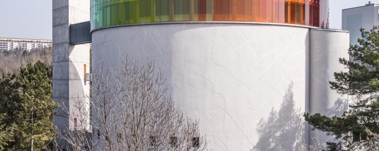 maria restituta feet 5