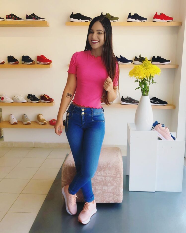 maria silena ovalle lopez feet 5