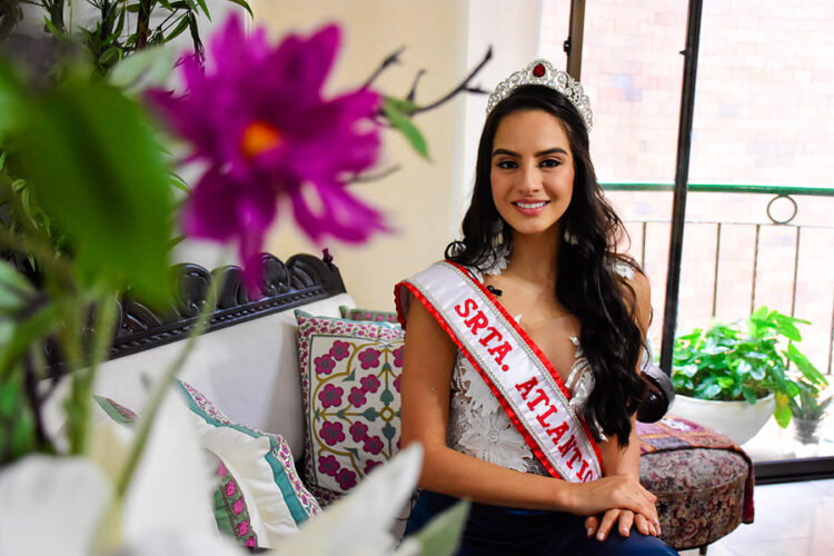 maria vengoechea feet 3