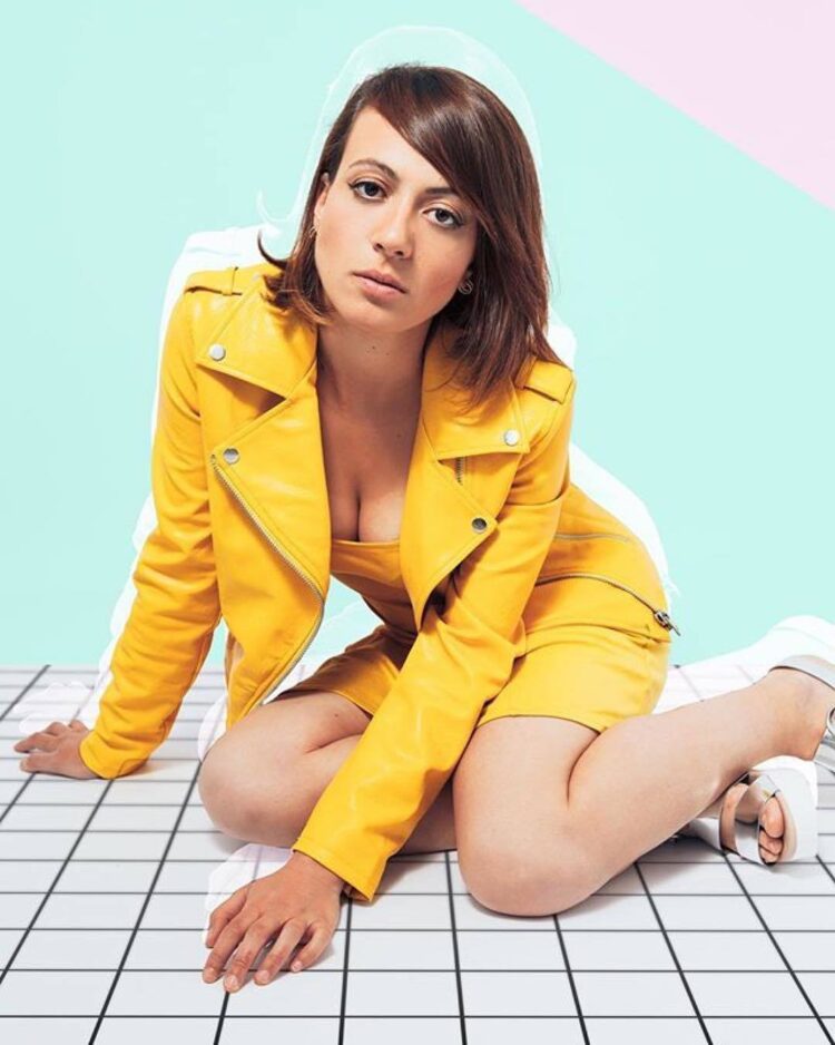 maria villalon feet 5