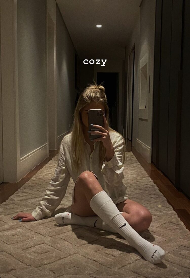 mariah crespani feet 6