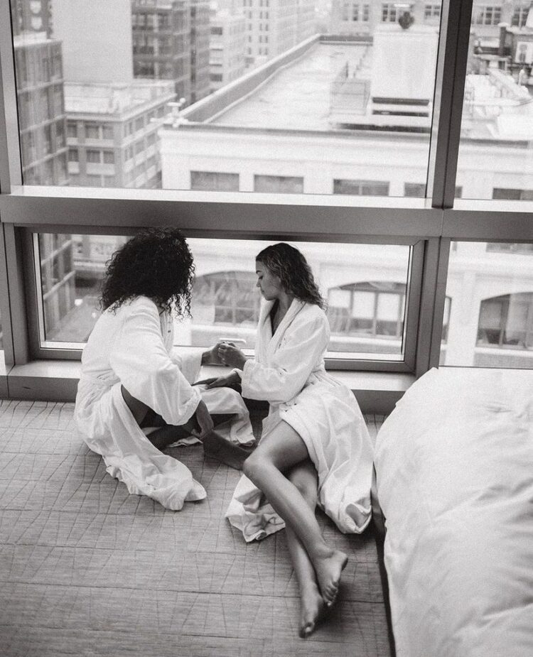 mariah linney feet 1