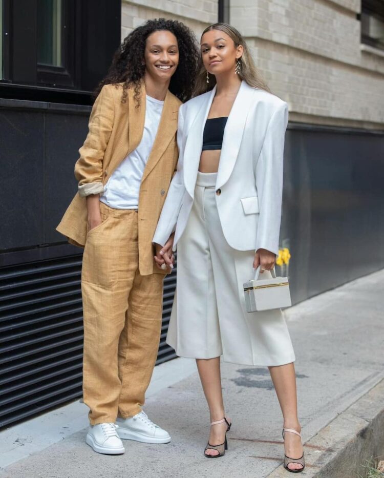 mariah linney feet 2