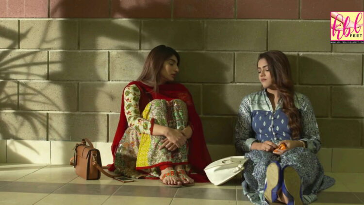 mariam ansari feet 5