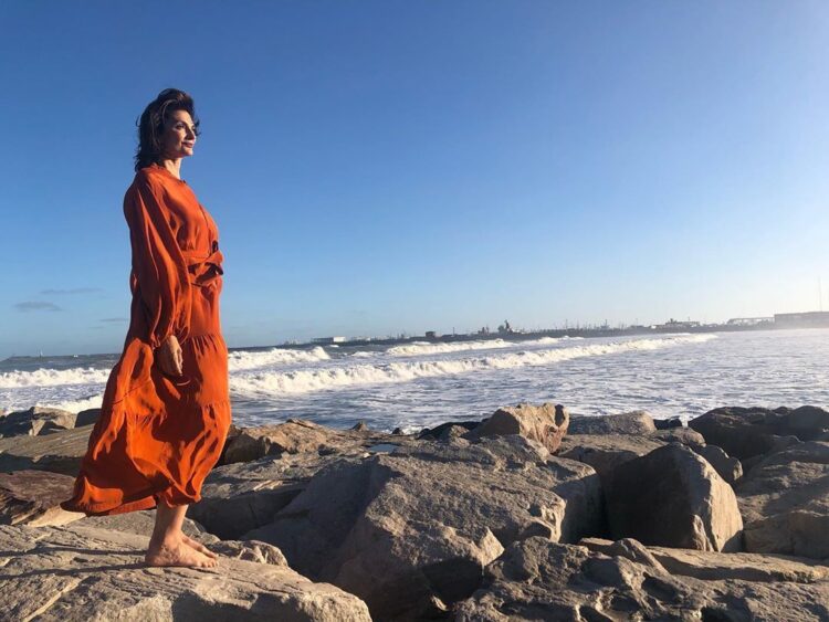 mariana arias feet 5