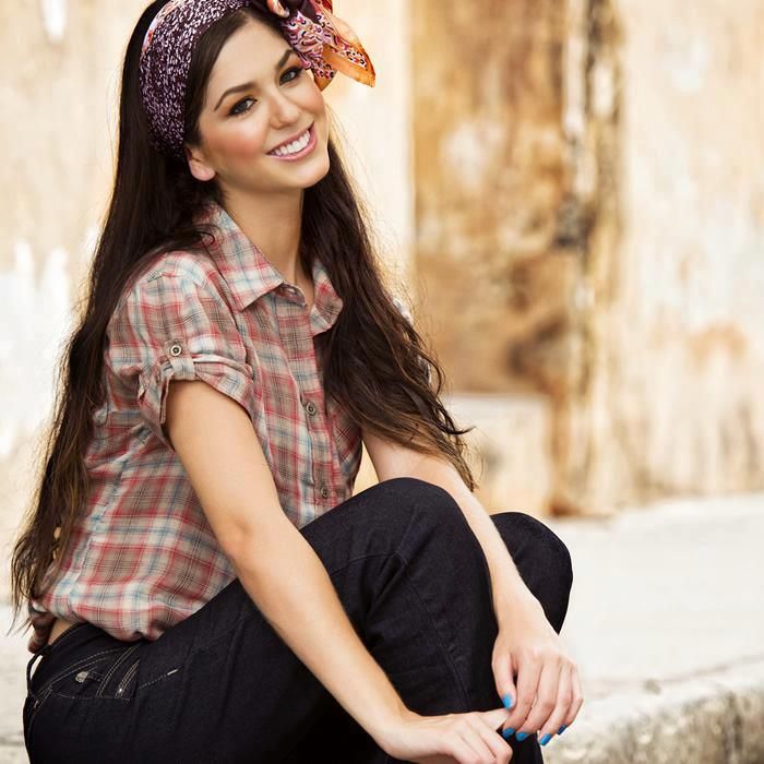 mariana davalosu feet 4