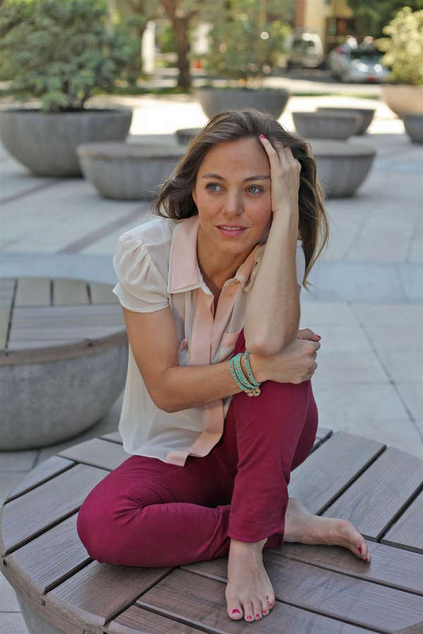 mariana derderian feet 5