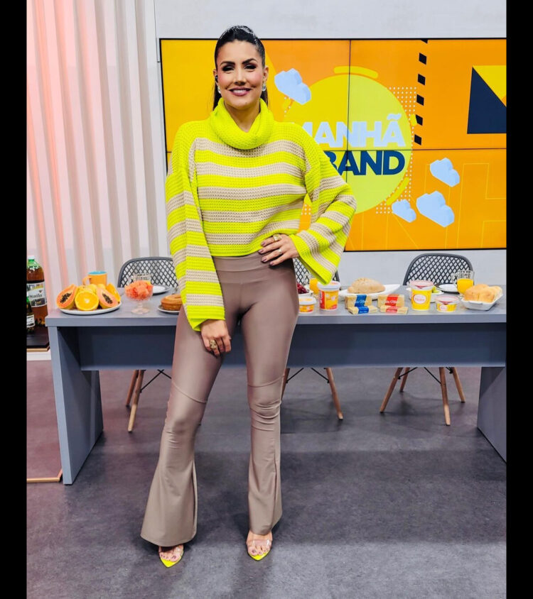 mariana felicio feet 2