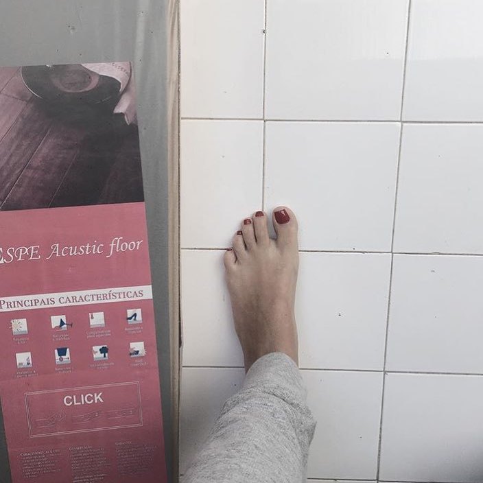 mariana mello feet 3