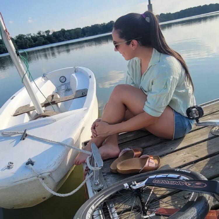 mariana pajon feet 1