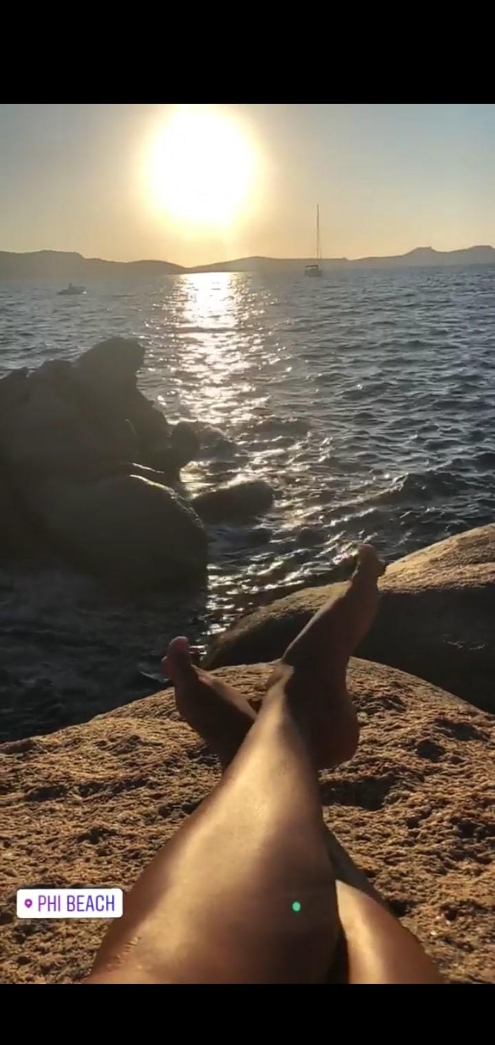 mariana rodriguez feet 5