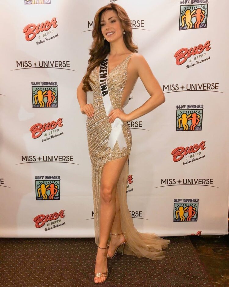 mariana varela feet 3