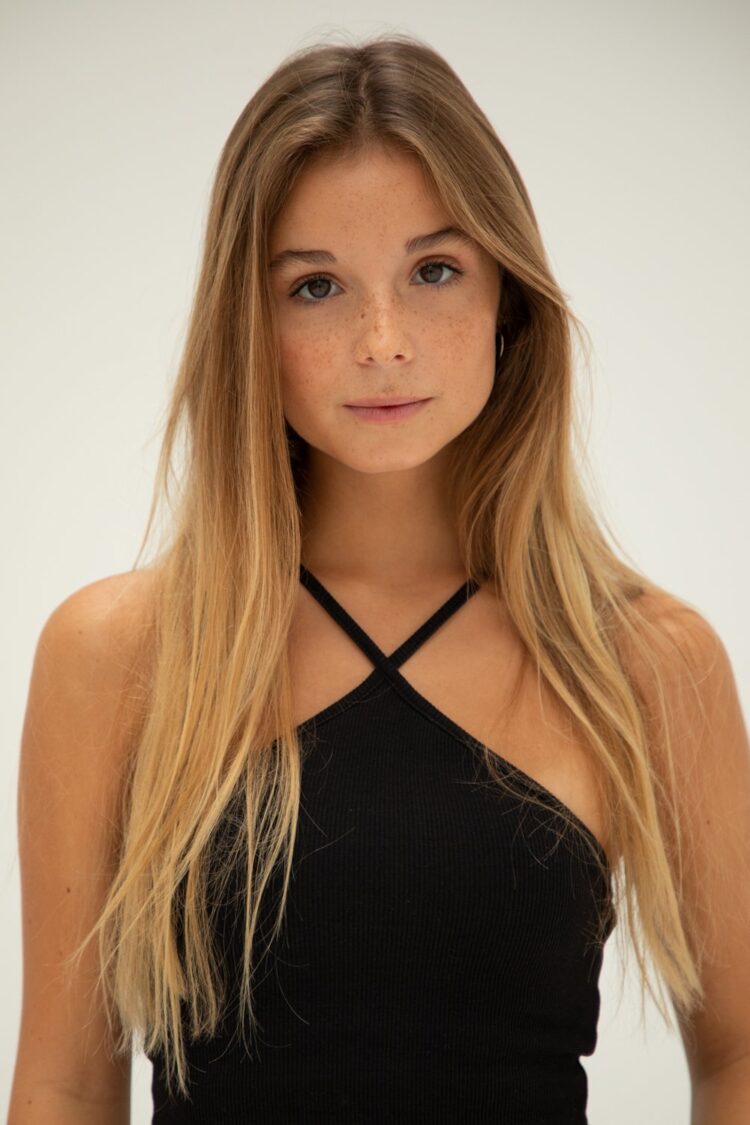 mariana wengorovius feet 4