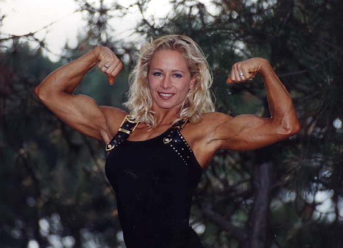 marianna komlos feet 3