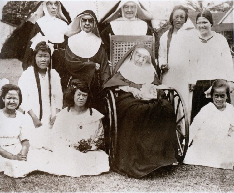 marianne cope feet 1