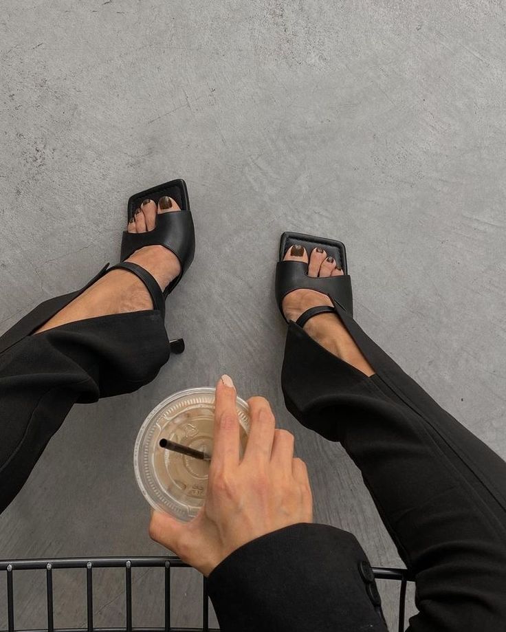 marianne dassiou feet 2