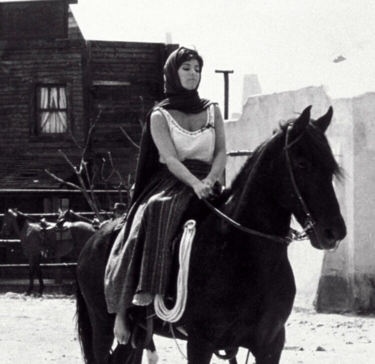 marianne koch feet 1