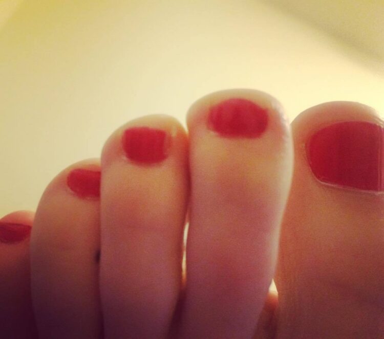 marie meyer feet 3