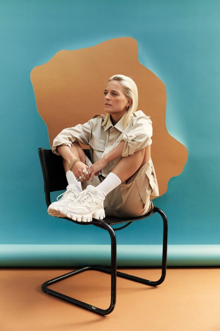 marie papillon feet 5 scaled