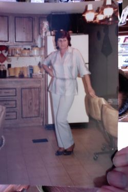 marie wallace feet 6